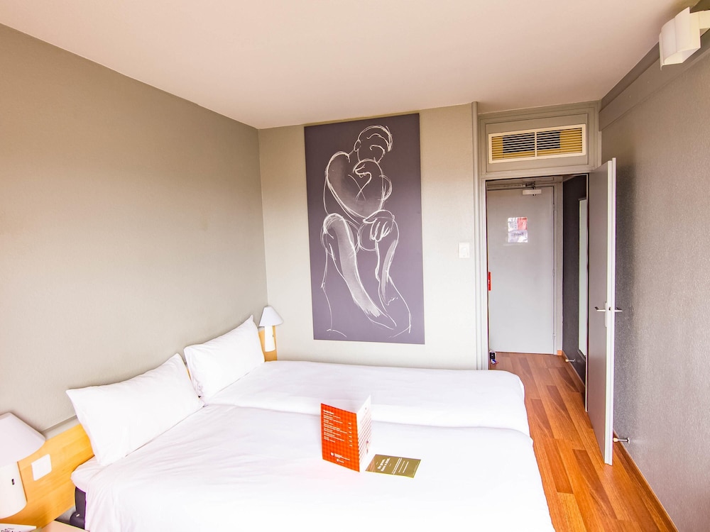 Ibis Colmar East Hotel 23/70