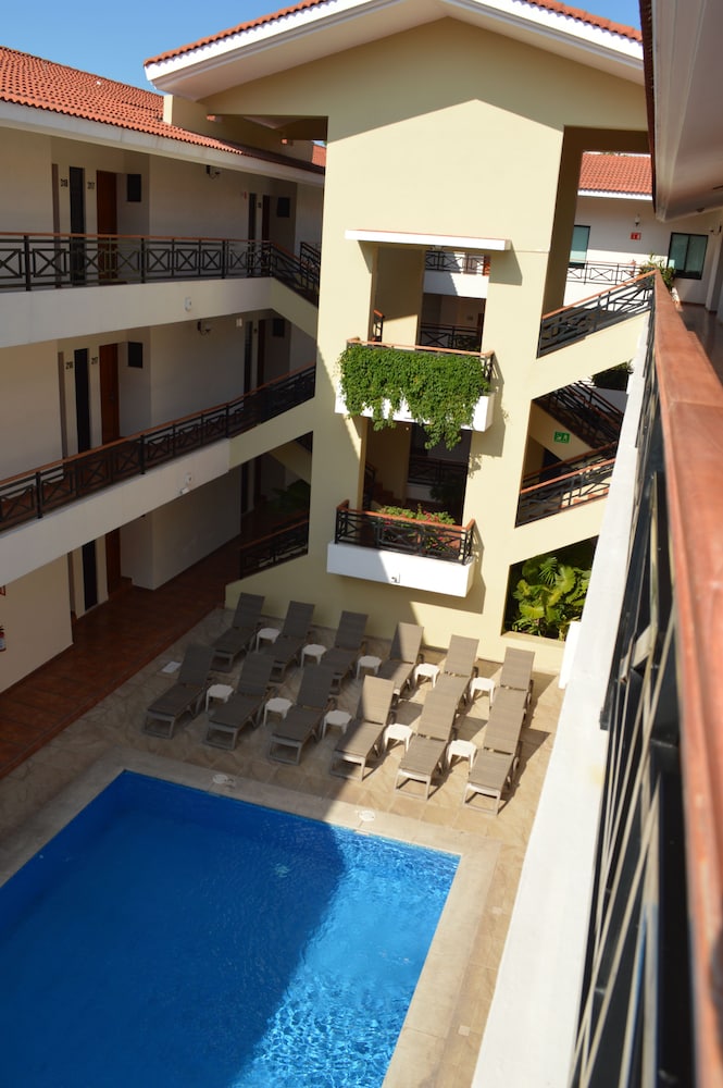 CONCIERGE PLAZA LA VILLA 54/61