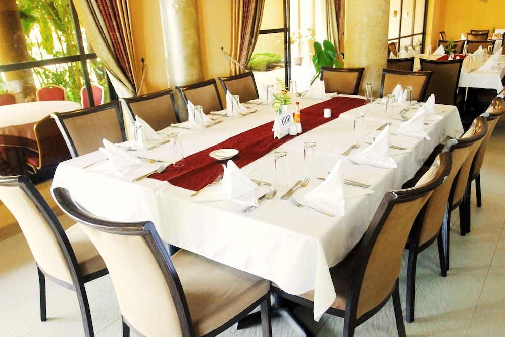 Royal Suites 34/47