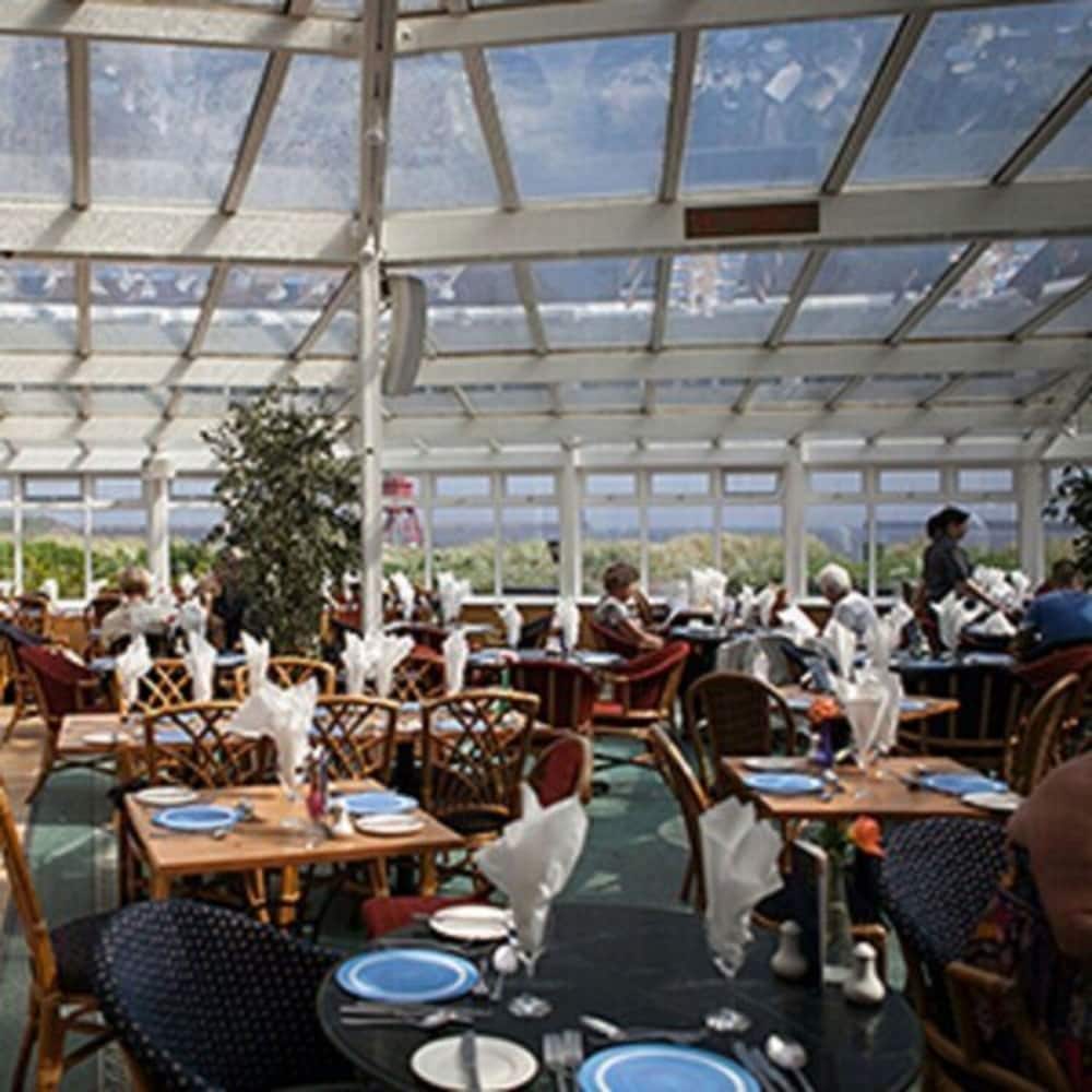 Little Haven Hotel 74/100