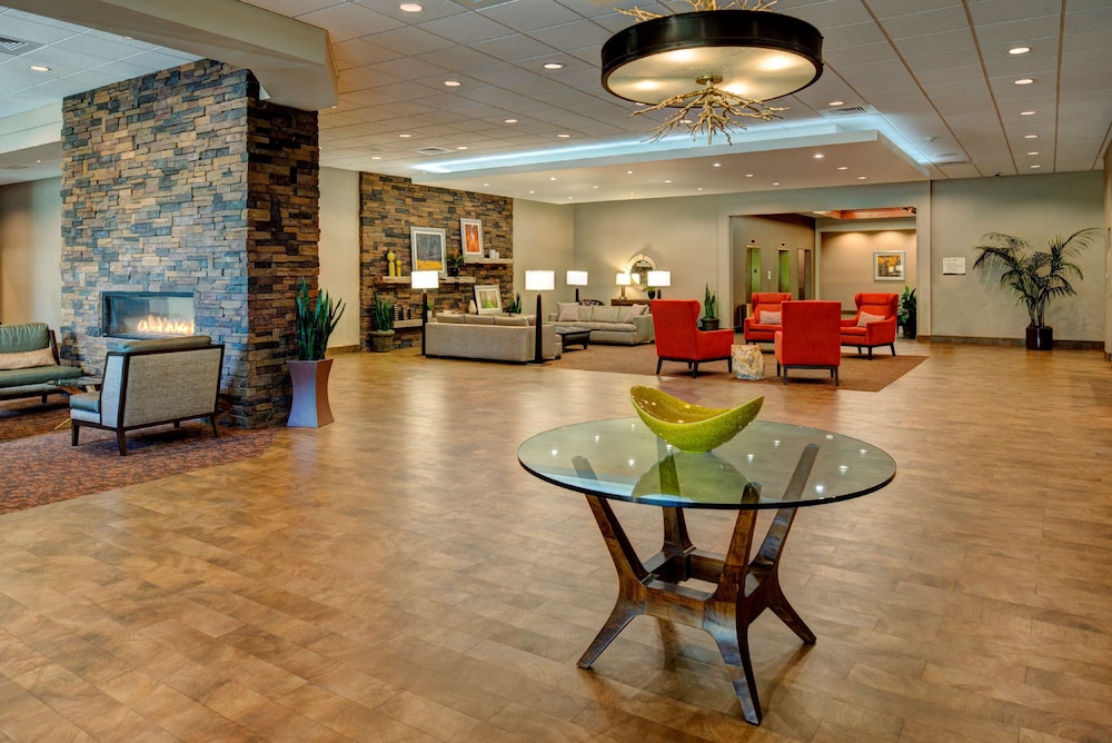 DoubleTree by Hilton Flagstaff 46/72