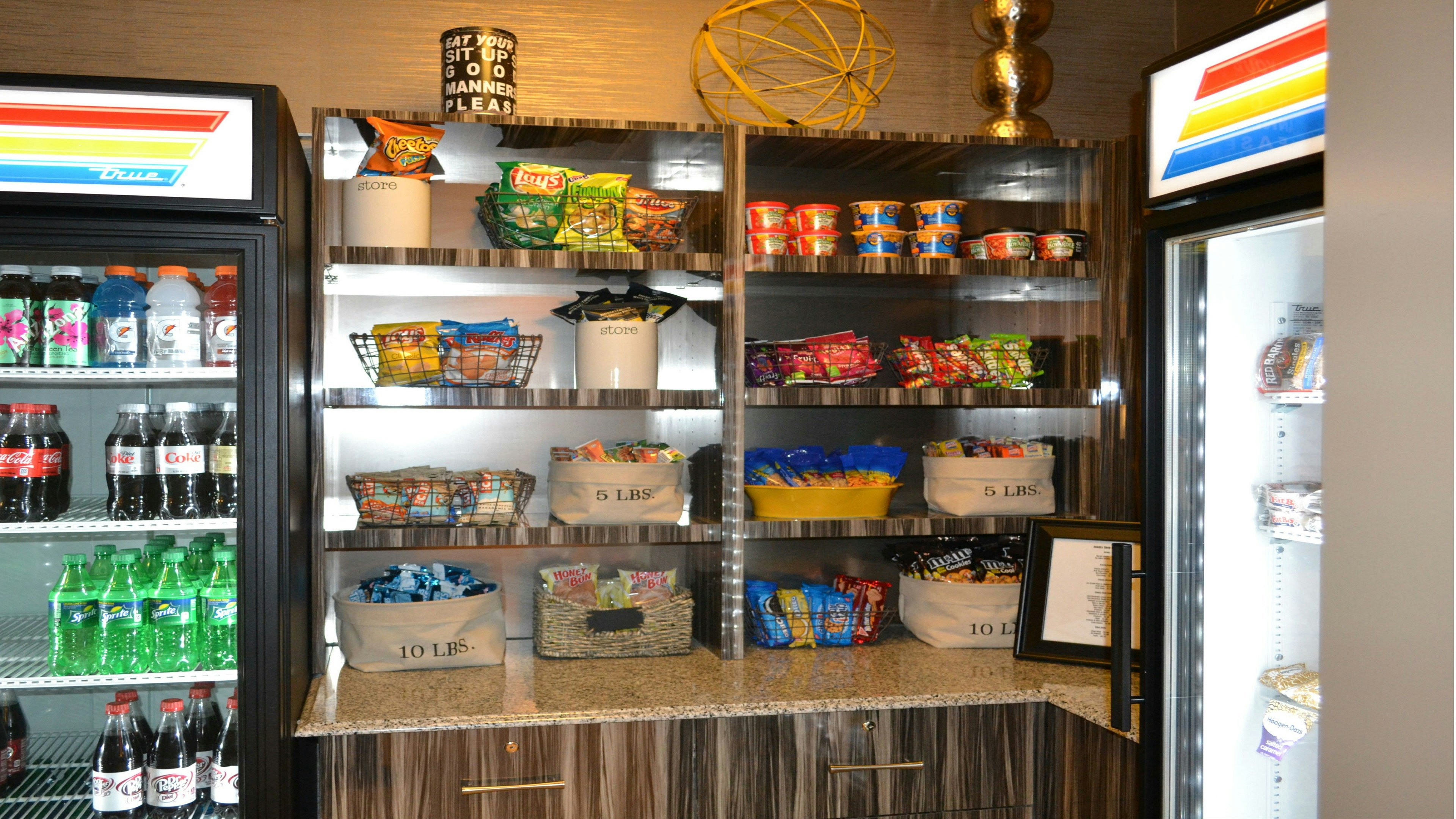 HOLIDAY INN EXPRESS COVINGTON MADISONVILLE 33/49