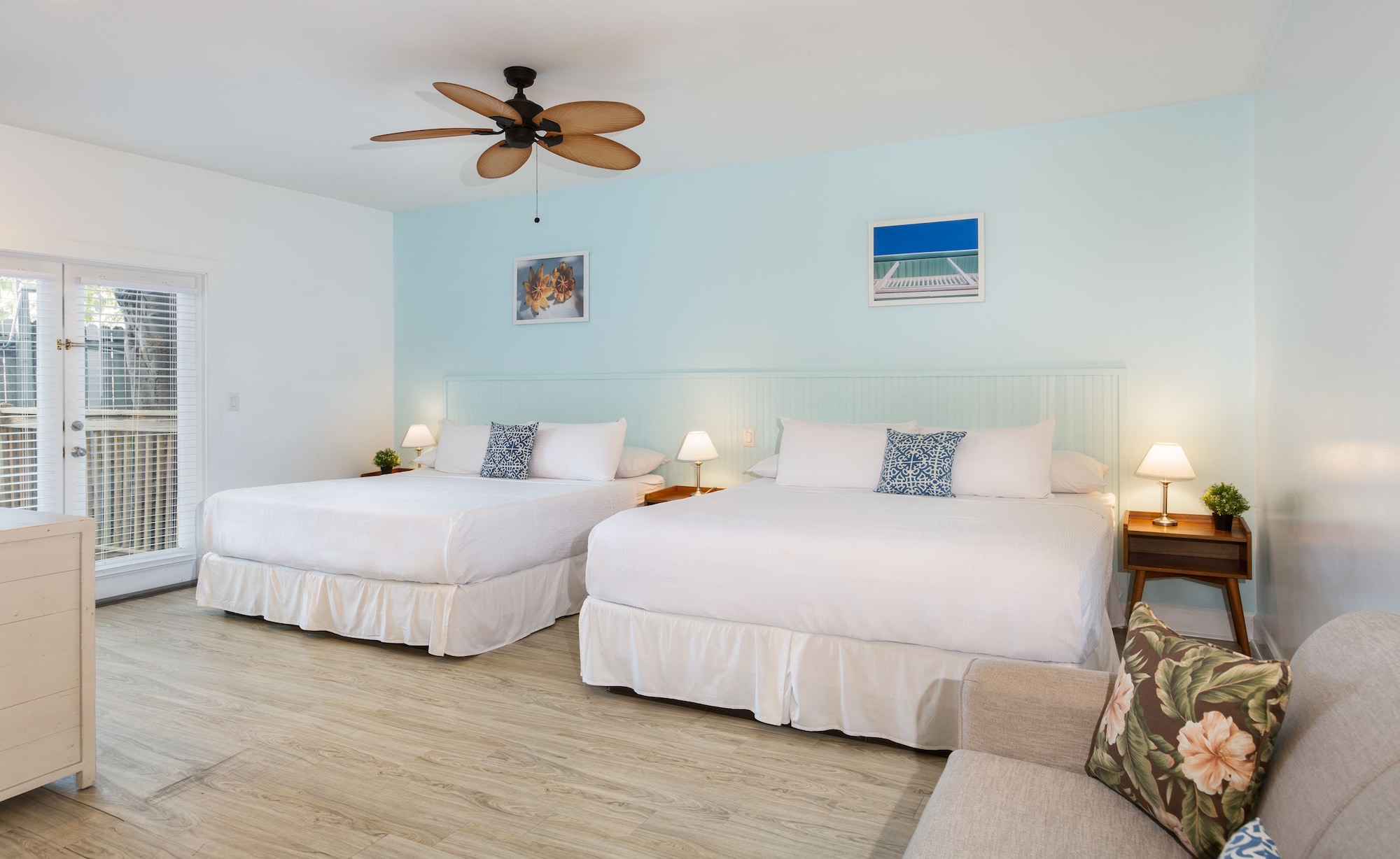 DELUXE, CABANA, KING BED