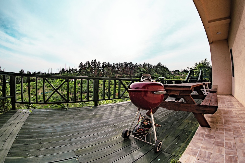 Jeju Bunker Hotel and Resort 31/50