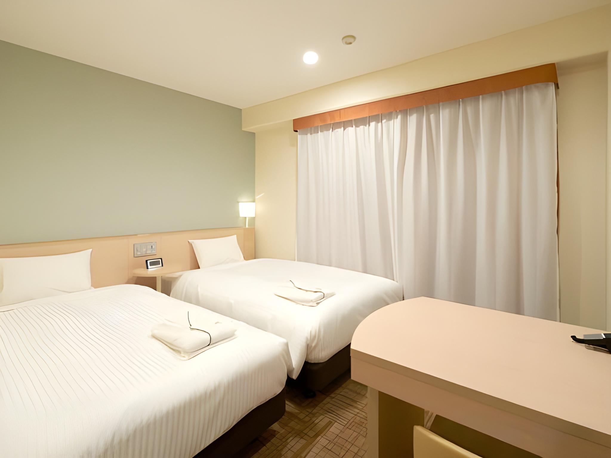 Comfort, Twin Beds