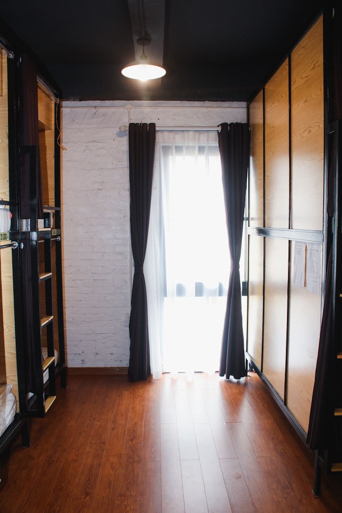 Aroma Ha Long Hostel 14/50