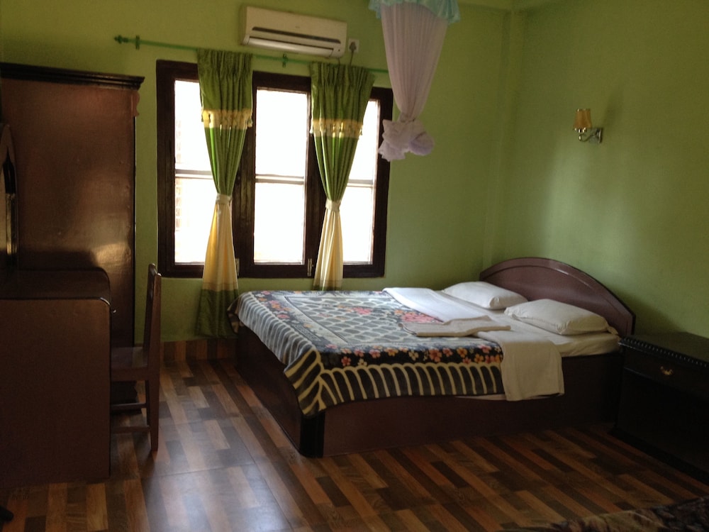 Sauraha Resort 26/50