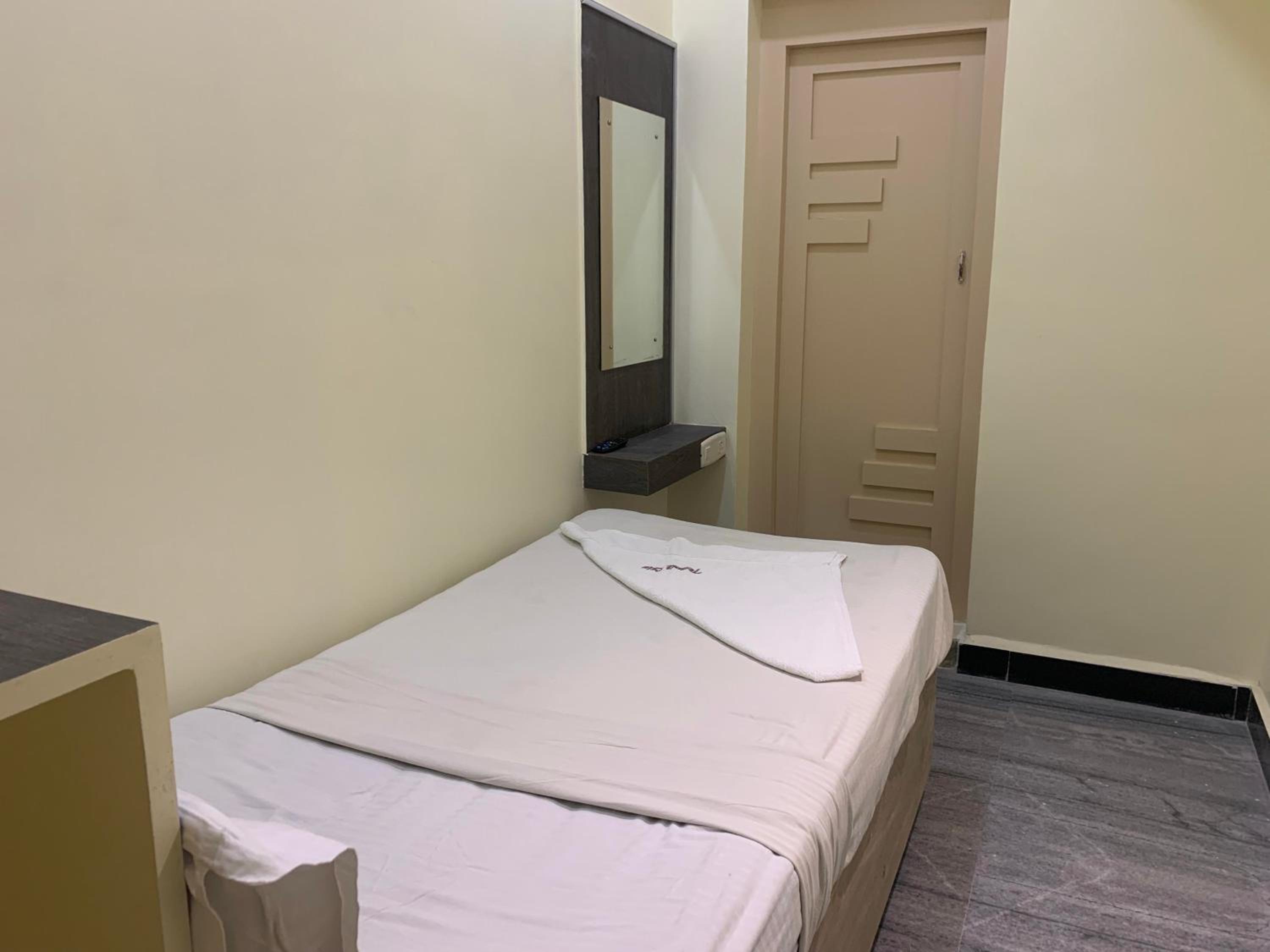 Hotel Temple City 18/49