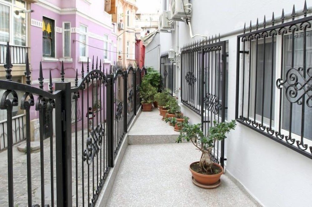 PATIKA SUITES 2/50