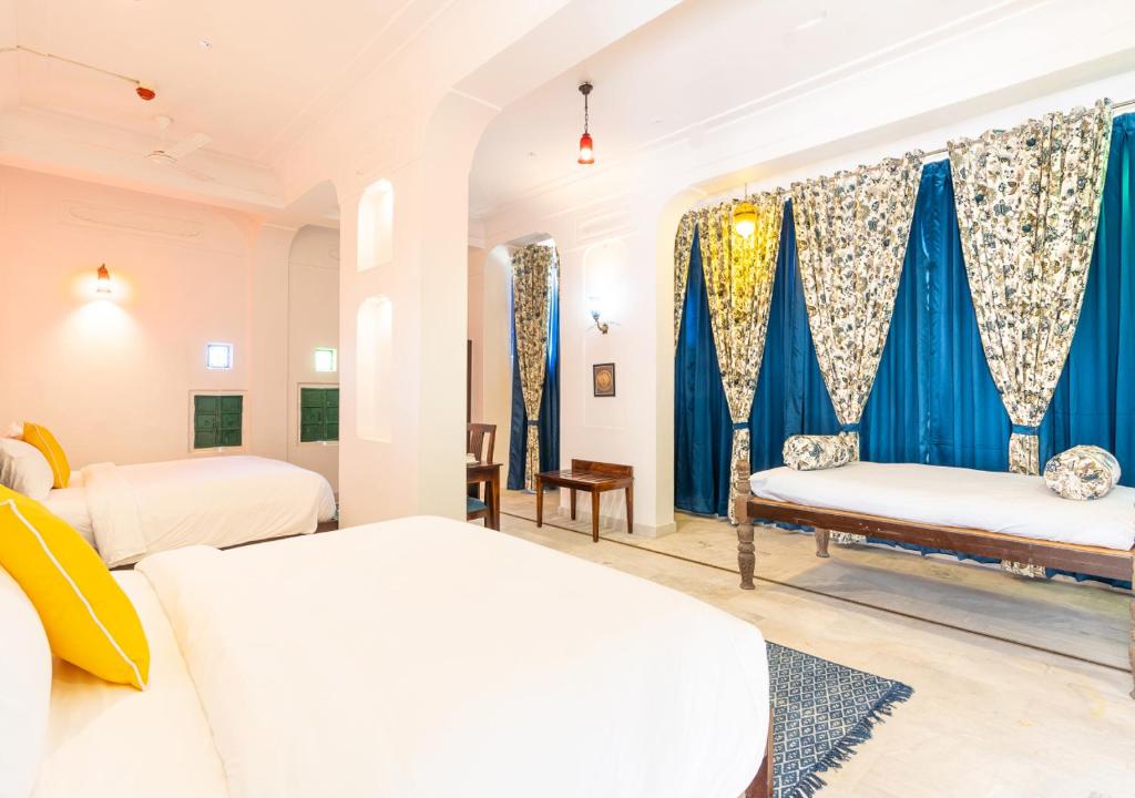 Bloom Boutique - Chelon Haveli 28/47