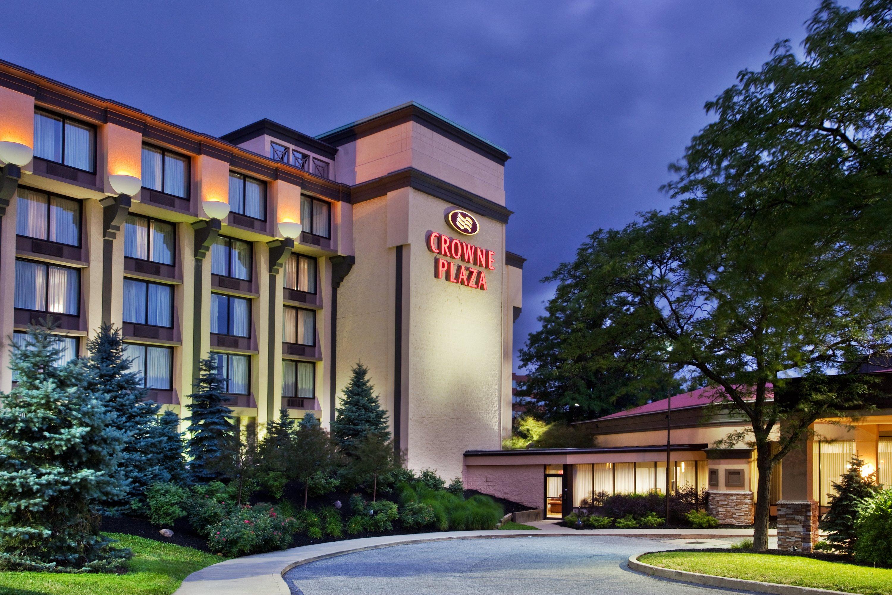 Ramada by Wyndham Cleveland Independence 7/56