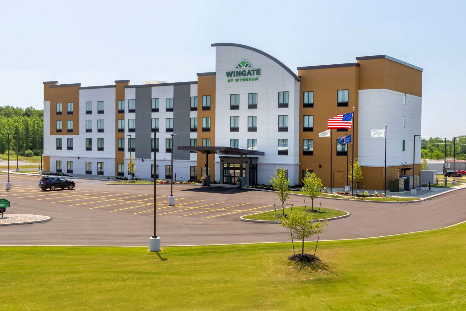 Wingate By Wyndham Angola 29/35