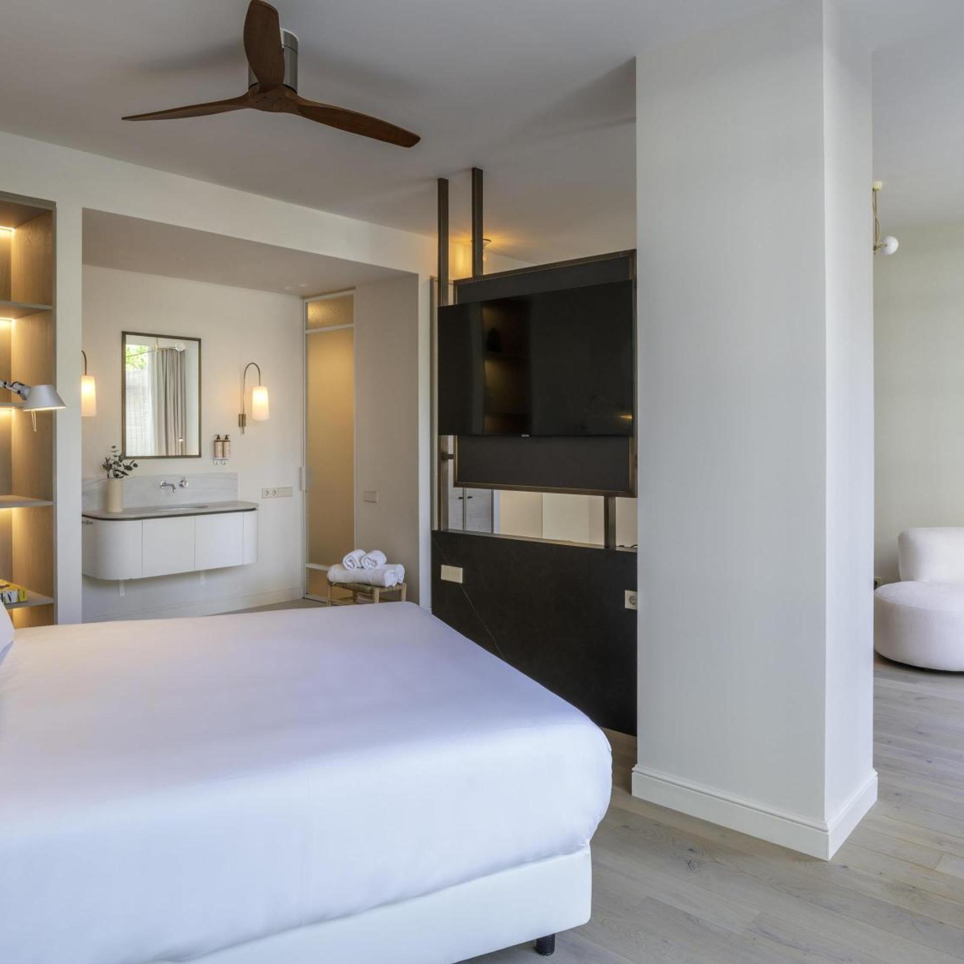 Deluxe, Double Bed, Terrace