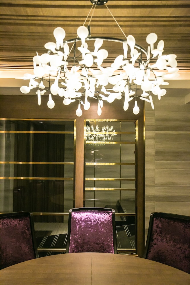 Arte Hotel 10/75