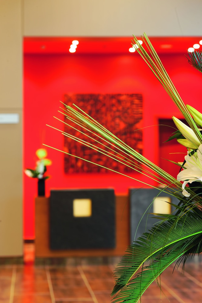 Lobby at Movenpick Ambassador Hotel Accra, ACCRA