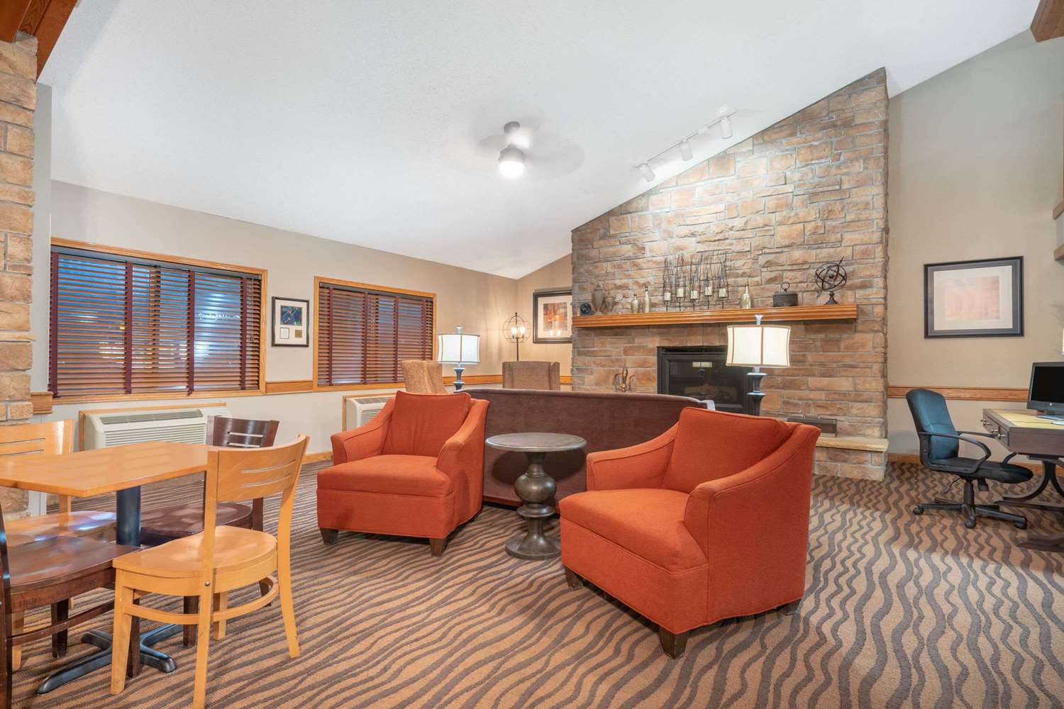 Americinn By Wyndham Coon Rapids 31/42