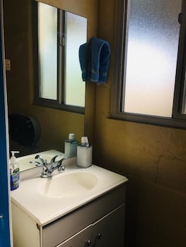 Williams AZ Hostel 64/67