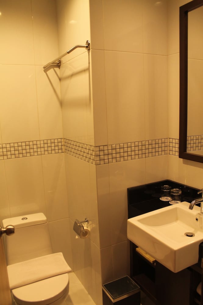 Laras Asri Resort And Spa 62/66