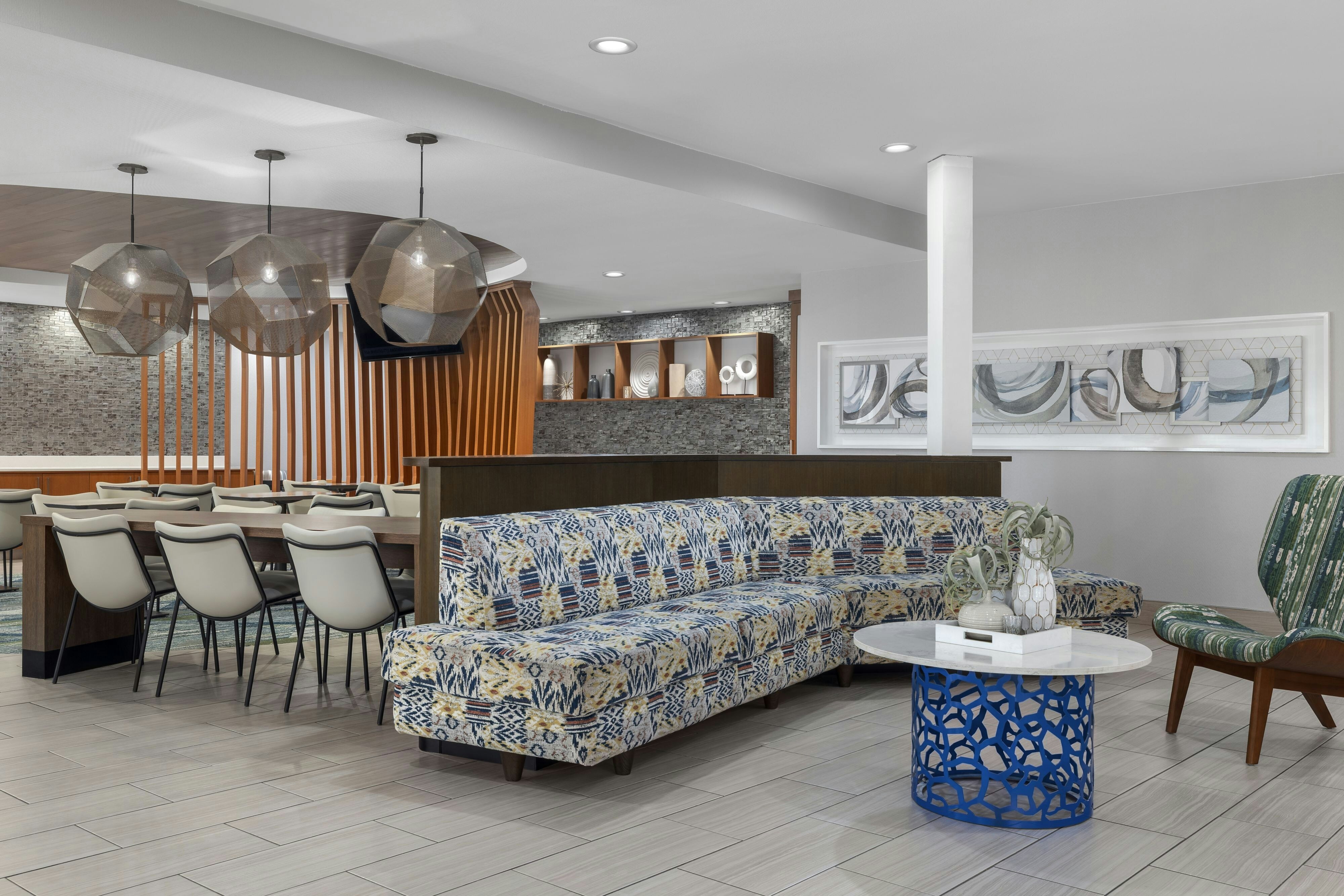 SpringHill Suites Dallas Arlington North 33/48