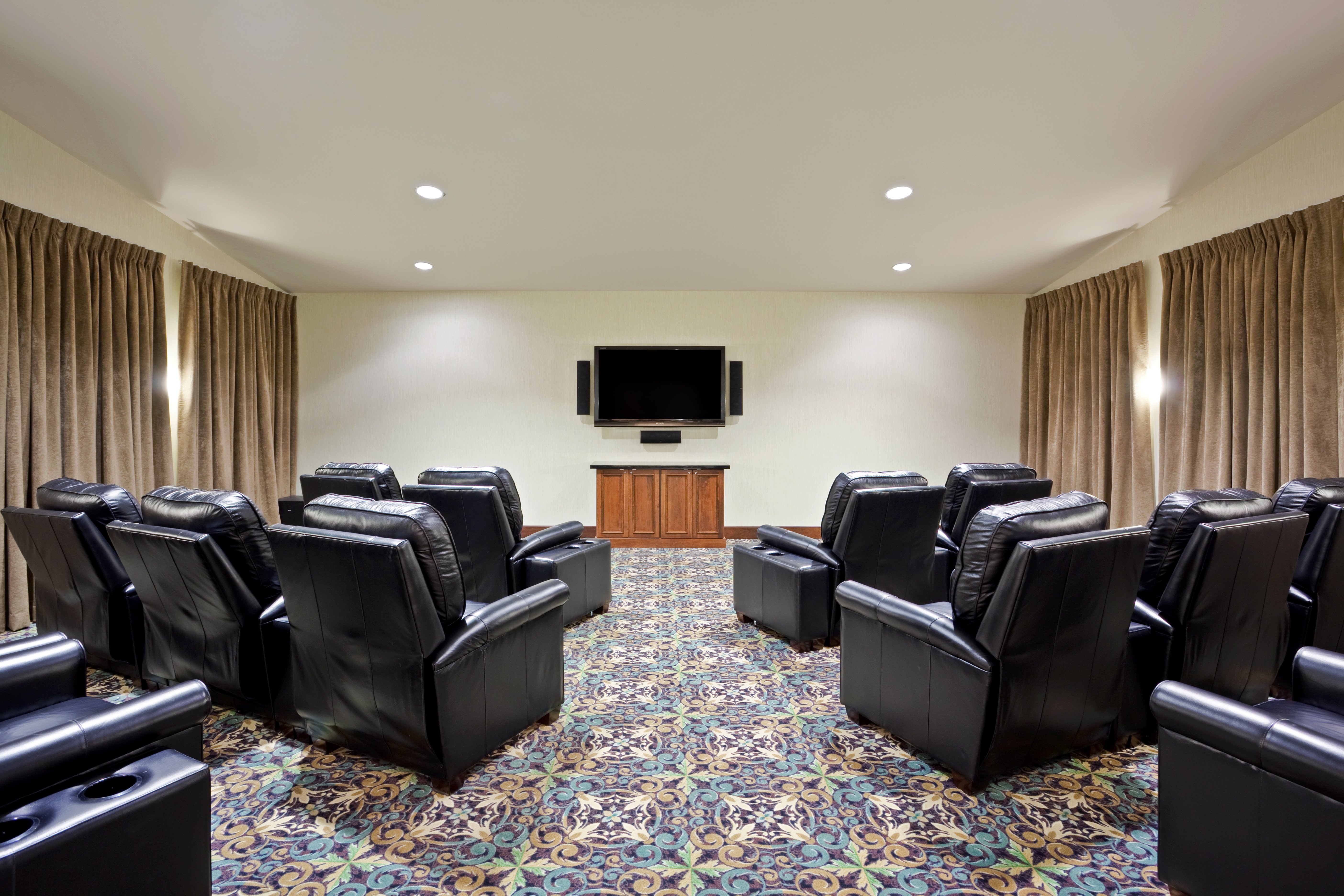Staybridge Suites Everett - Paine Field 71/80