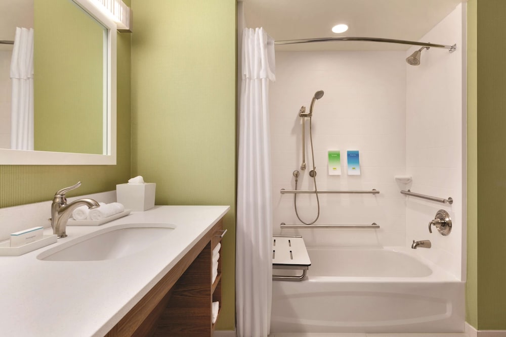 Home2 Suites by Hilton Phoenix Tempe, University Research Park 13/66