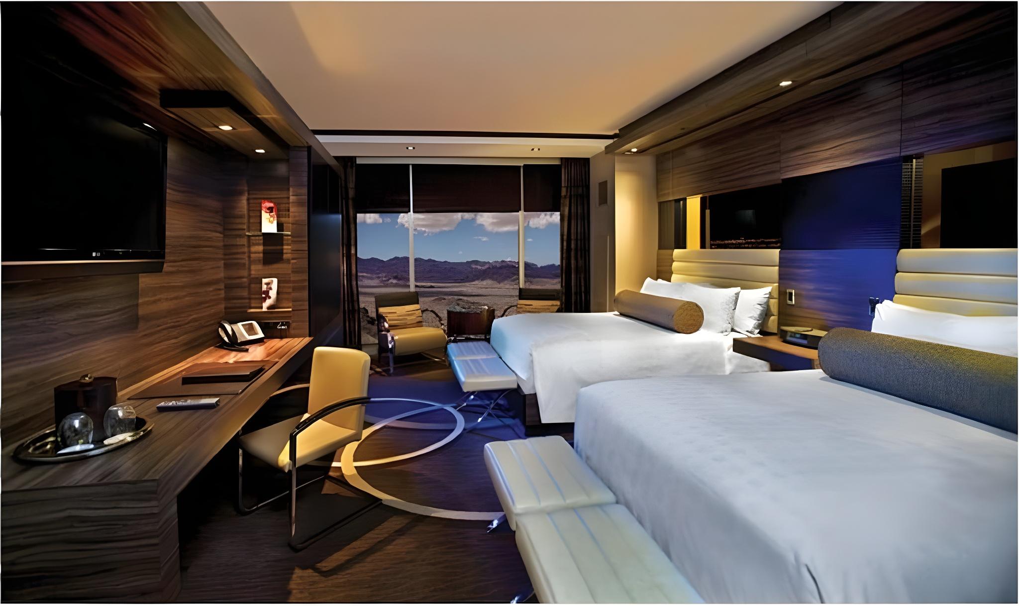 Resort, 2 Queen Beds, Mountain View