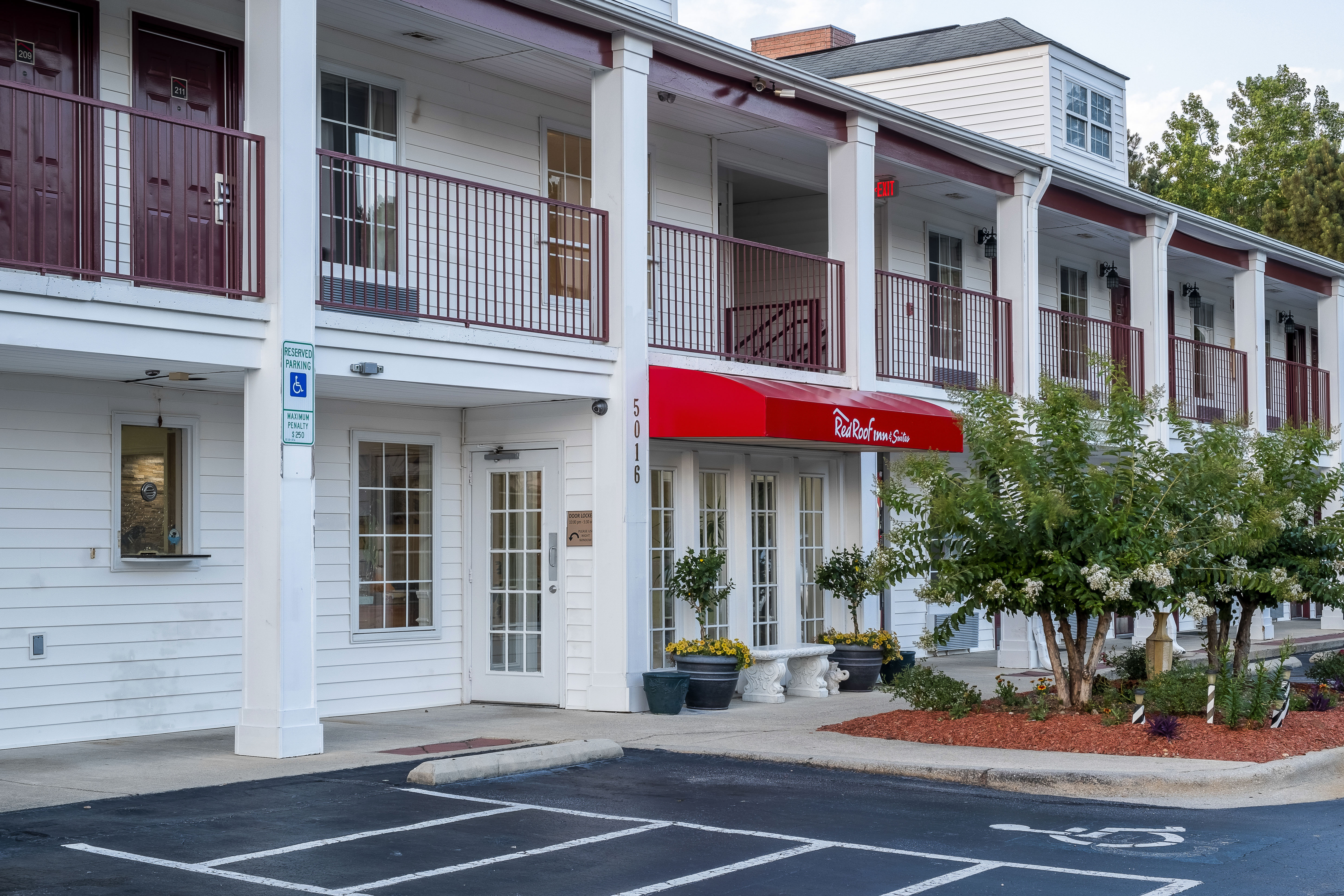 Jameson Inn Wilson 5/35