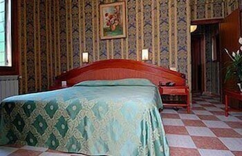 Villa Rosa 30/49