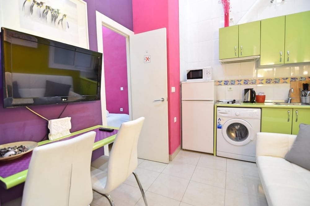 Apartamentos Marques de la Merced 44/45