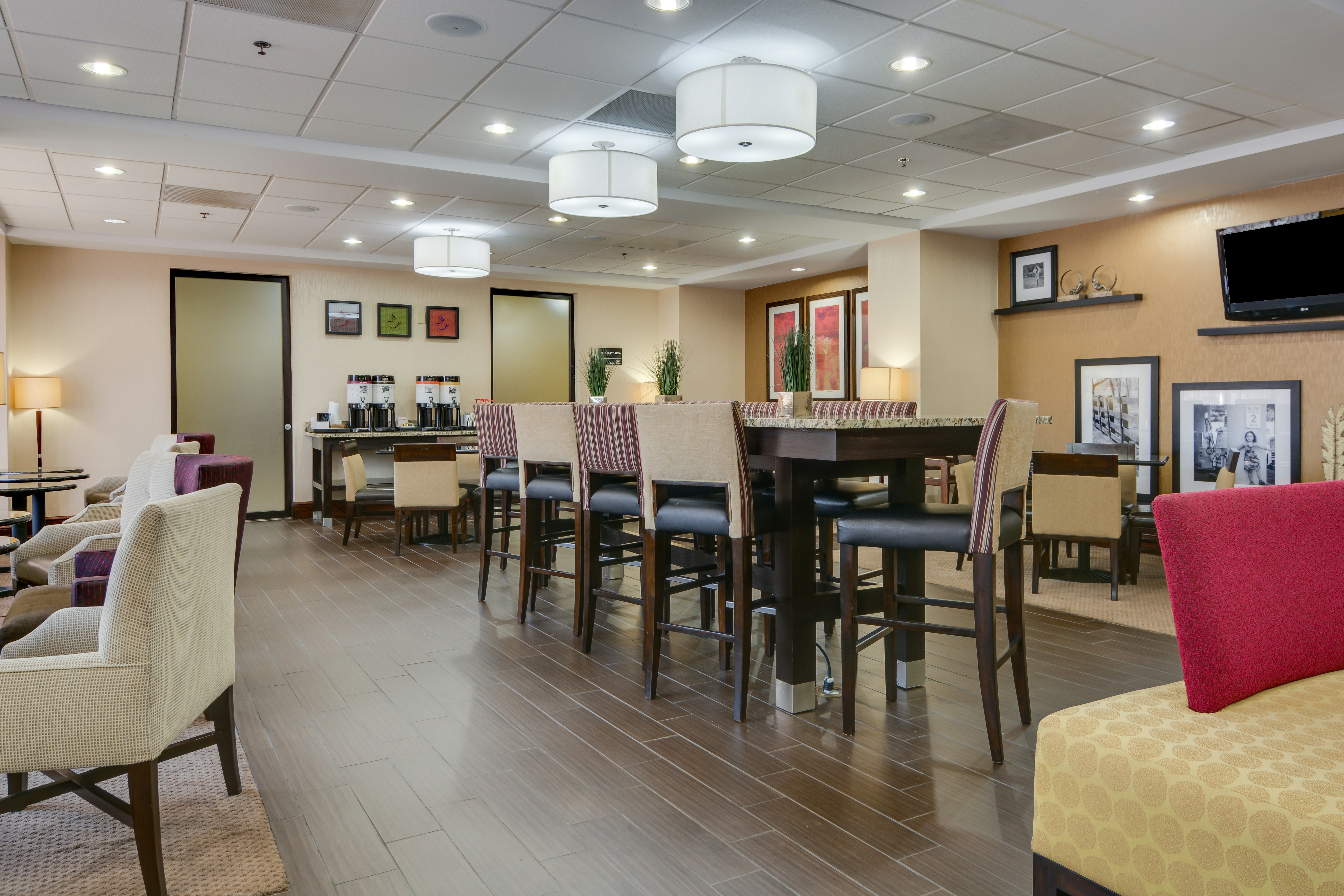 Hampton Inn Atlanta-Fairburn 53/74
