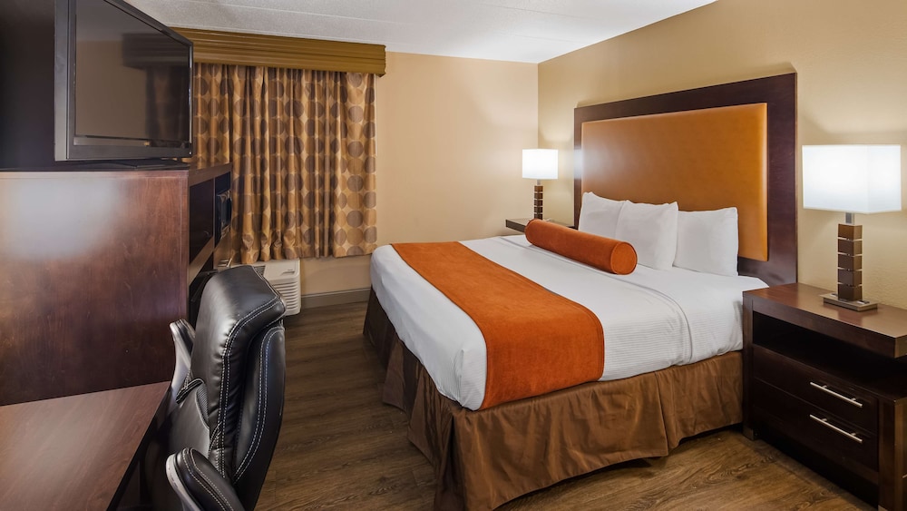 Standard, King Bed, Accessible