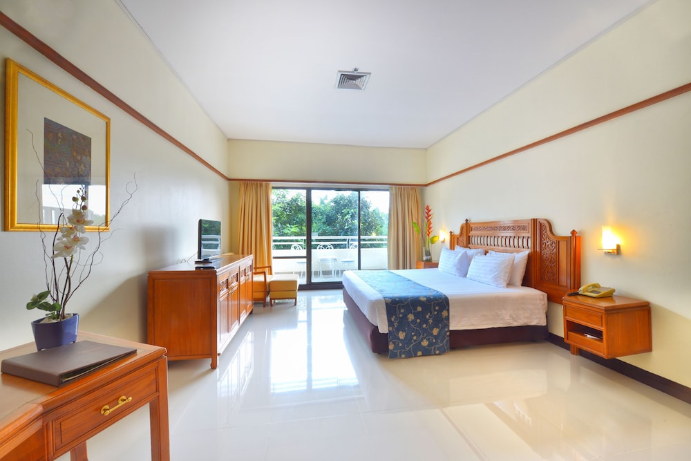 Loei Palace Hotel 64/83