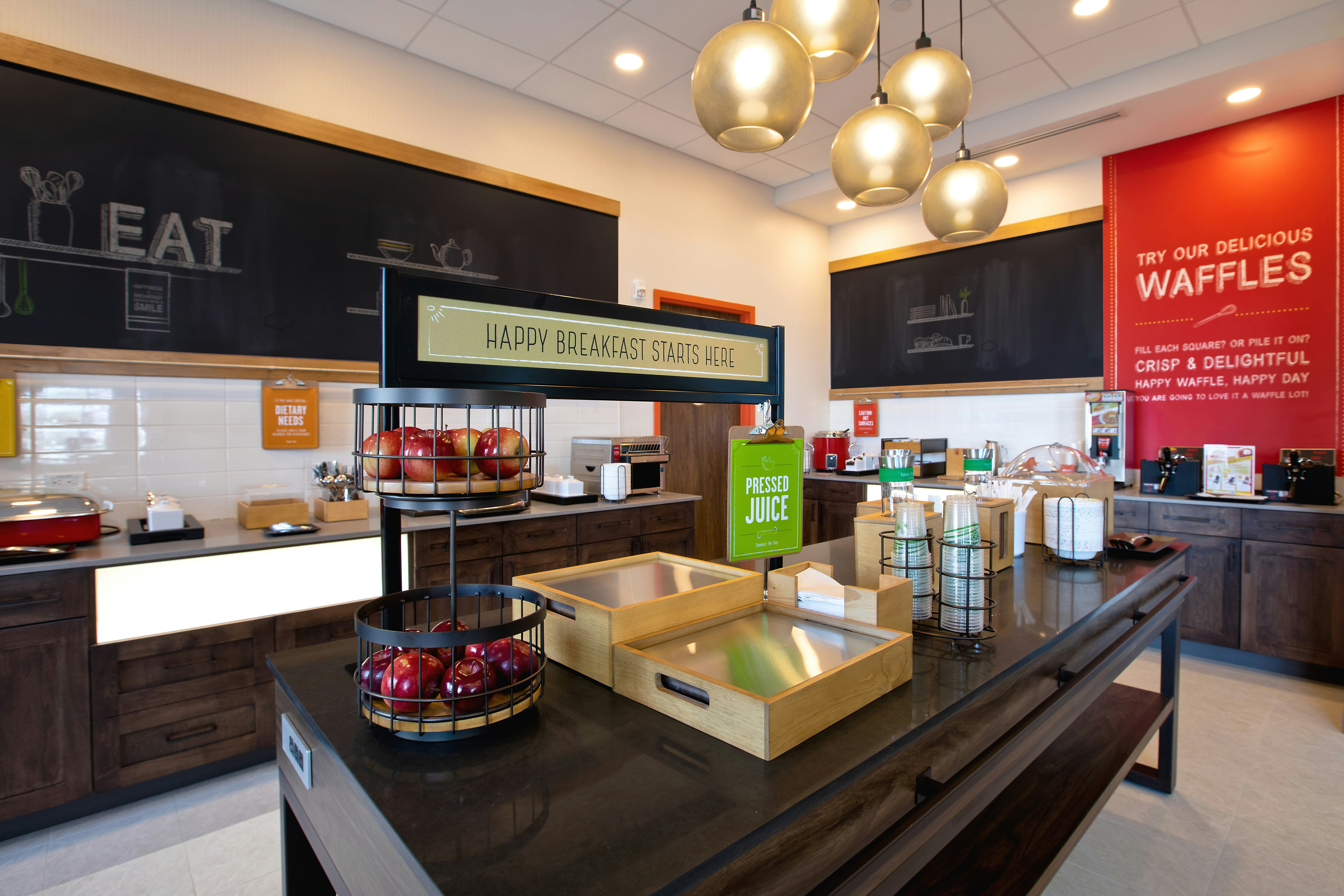 Hampton Inn Suites Ottawa West Ontario Canada 40/52