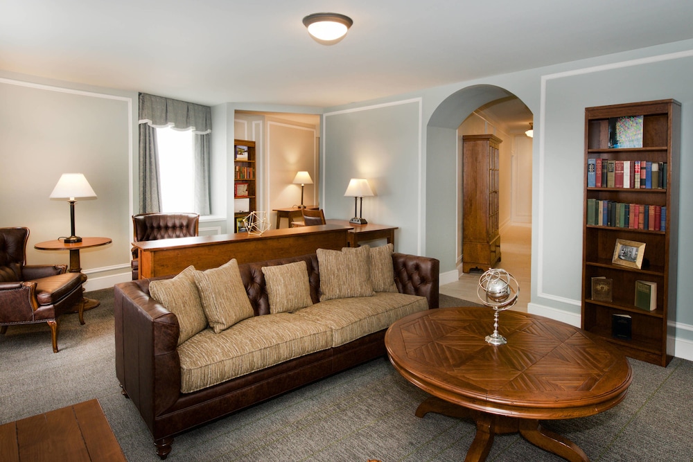 Marriott Syracuse Downtown 38/82