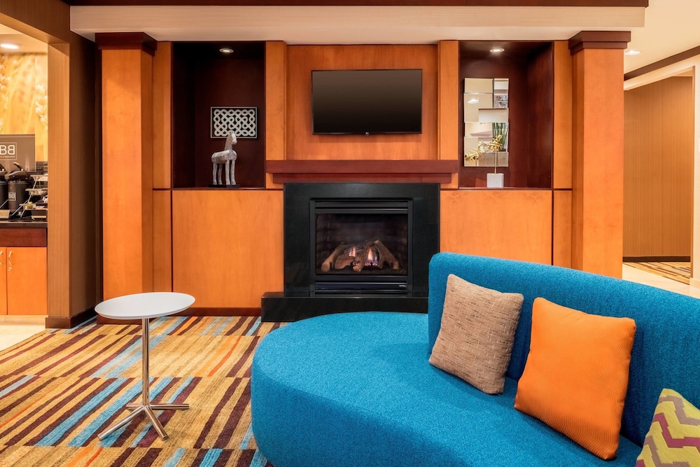 Fairfield Inn Suites Stevens Point 12/27