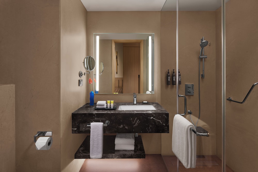 Hyatt Place Aurangabad Airport 35/36