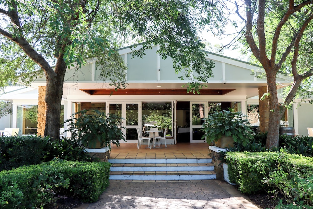Mercure Hunter Valley Gardens 4/72