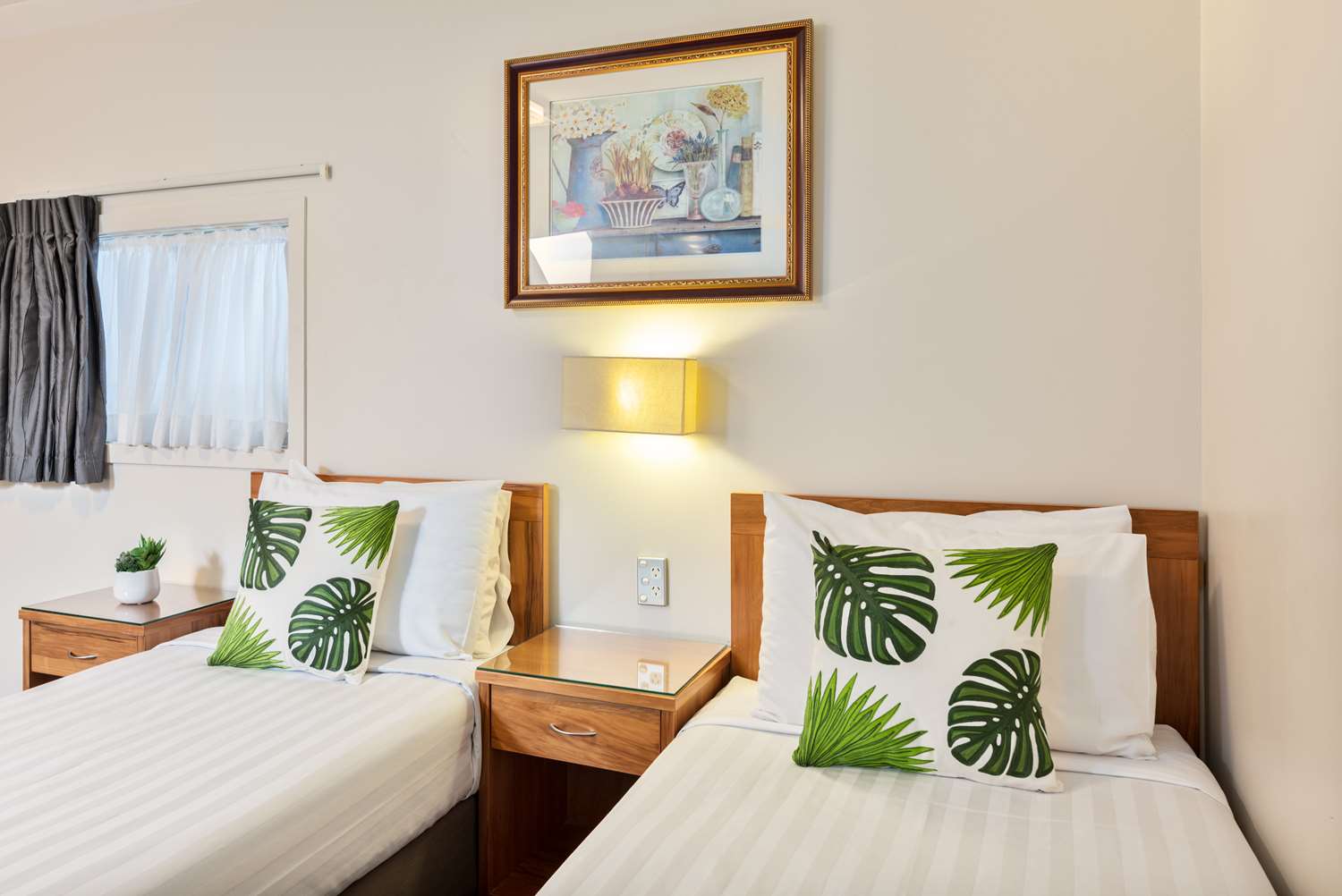 Best Western Newmarket Inn & Suites 10/58