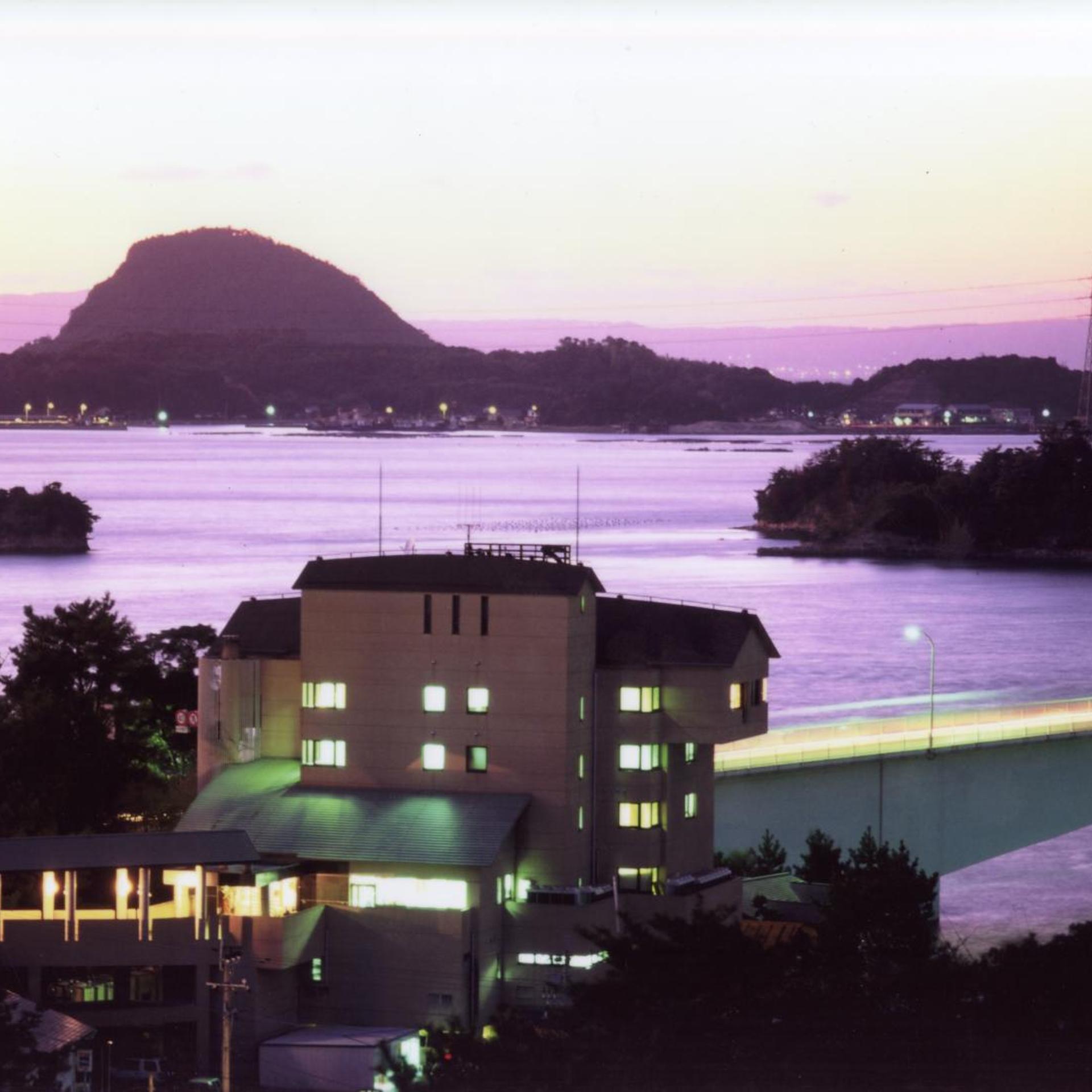 Hotel Shosenkaku Romankan 49/50