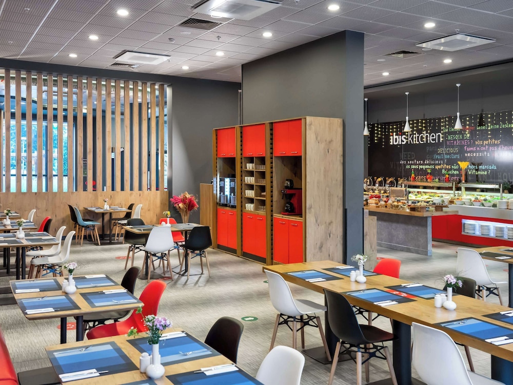 IBIS ISTANBUL TUZLA HOTEL 33/48