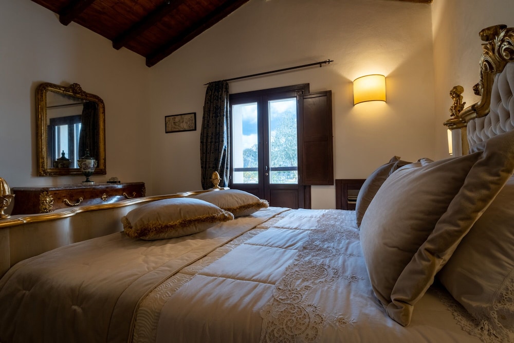 Villa Del Gattopardo Suites & Spa 11/50
