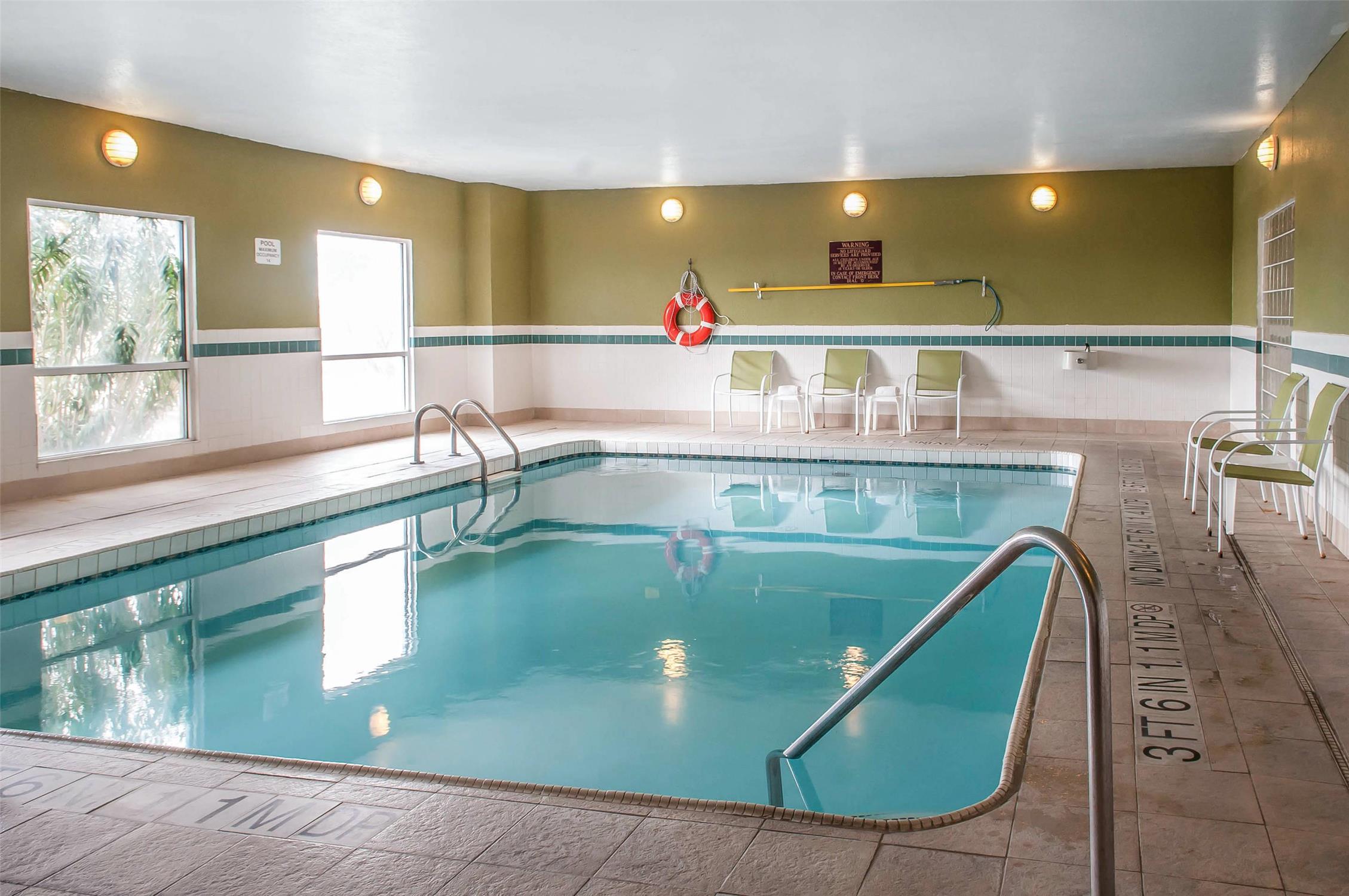 Sleep Inn University 16/24