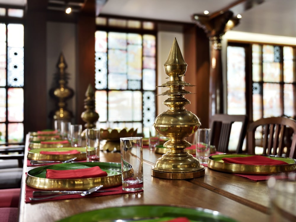 Svatma - A Luxury Heritage Resort 40/77