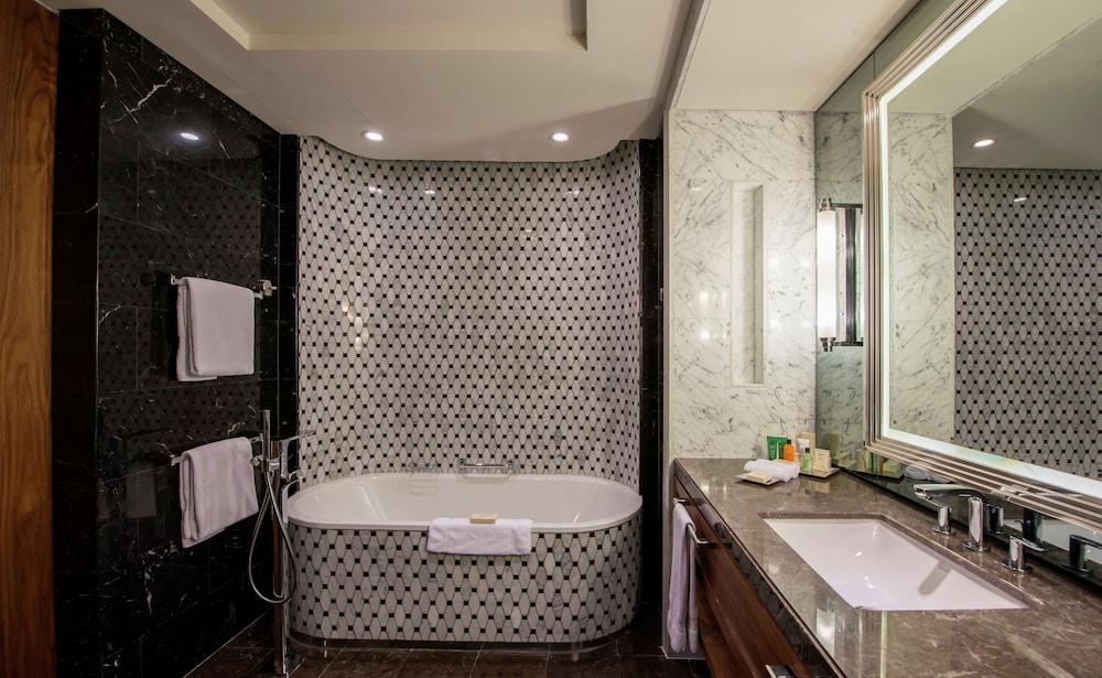 Hilton Istanbul Bomonti Hotel & Conference Center 11/91