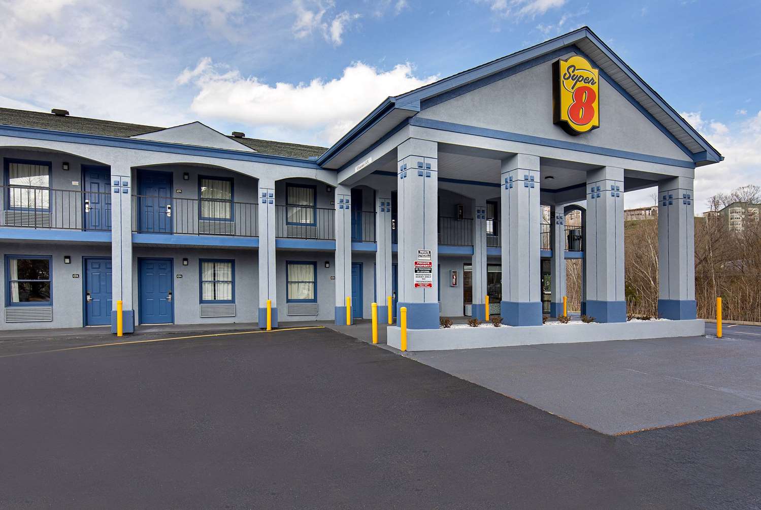 Super 8 by Wyndham Nashville West 34/41
