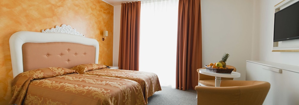 Palace Hotel la Conchiglia D Oro 21/76