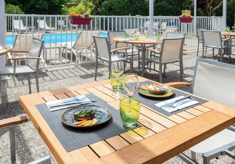 NOVOTEL EVRY COURCOURONNES 30/47