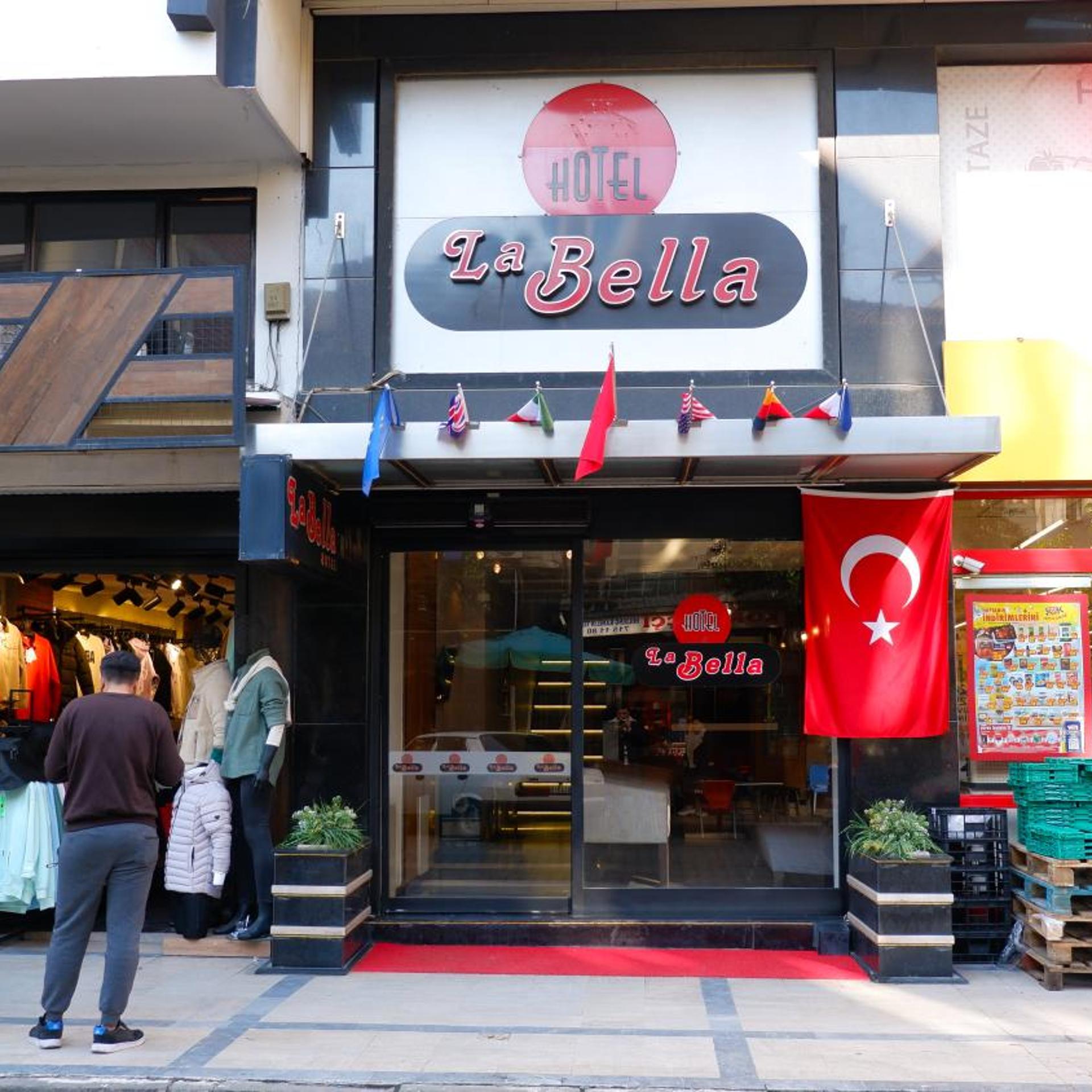La Bella Salihli 3/50