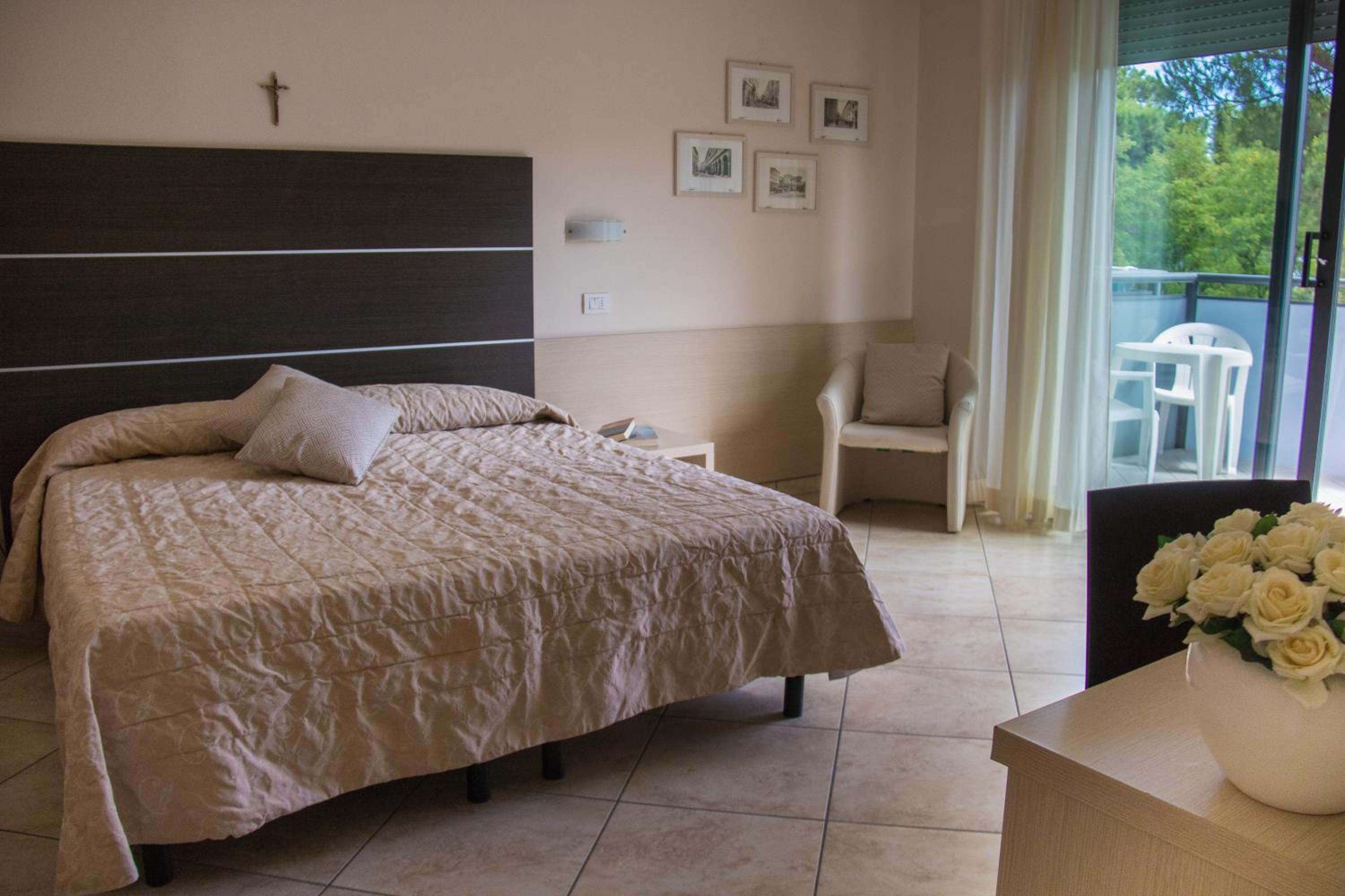 Hotel Renzo 16/50