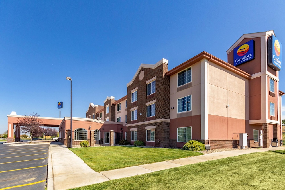 Comfort Inn & Suites Gillette near Campbell Medical Center 5/44